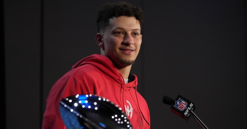 patrick-mahomes-super-bowl-tom-brady